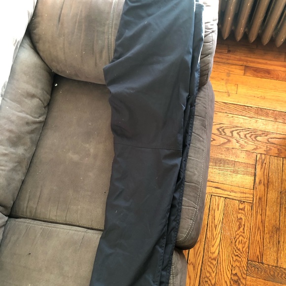 Uniqlo heat tech pant - Picture 2 of 3